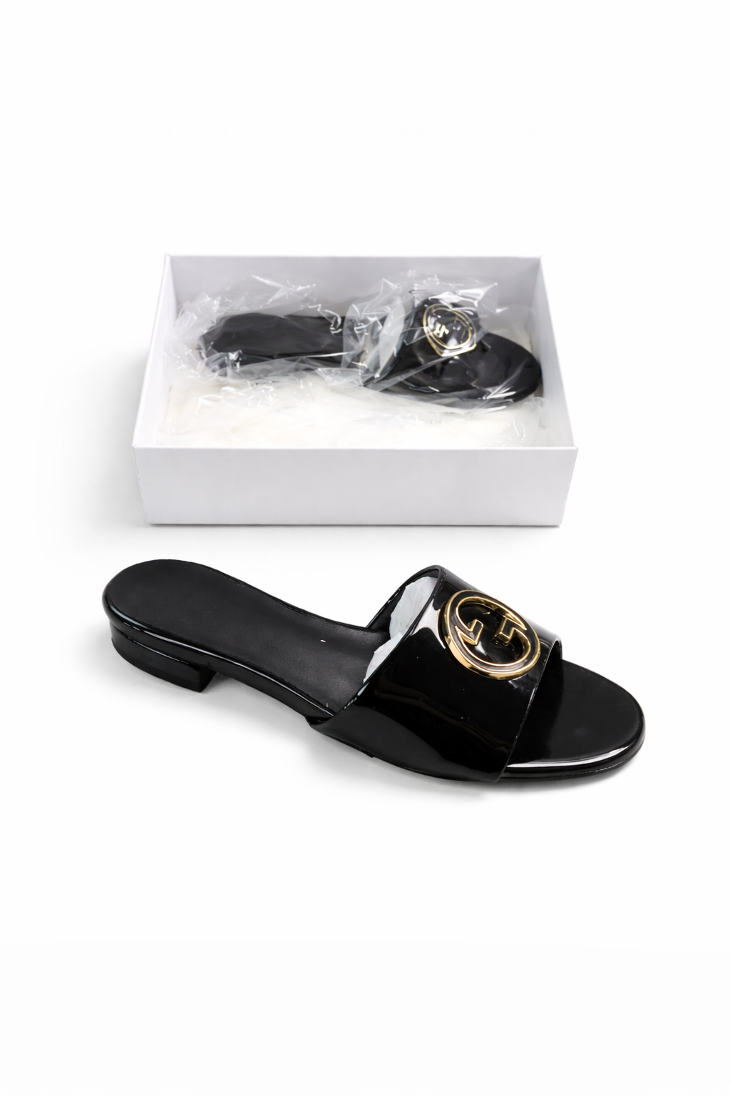 Trendy Women’s Slides